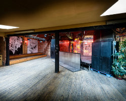 Rainbow Courtyard venue image