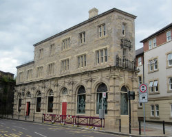 Central Bar venue image