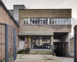 Laundry venue image