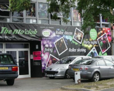 Mo Club