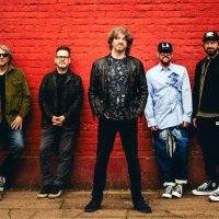 Embrace Share New Single Stop, Announce UK Out-Store Shows thumbnail