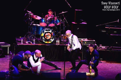 Tony Visconti & Woody Woodmansey Announce Holy Holy: The Final Tour - A Celebration Of David Bowie thumbnail