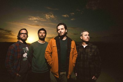 'The Setting Sun is Everywhere': Thrice's Dustin Kensrue on Politics, Religion and 'Horizons/West' thumbnail