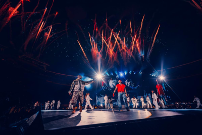 Usher And Chris Brown Add Eight New US Stadium Dates To The R&B Tour thumbnail