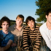 Radio Free Alice Announce Debut Album 'What's In Between' And Accompanying UK And European Tour thumbnail