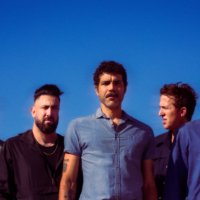 Drag Talk Announce Debut Album 'Drink The Ocean' With Lead Single Pony Up thumbnail