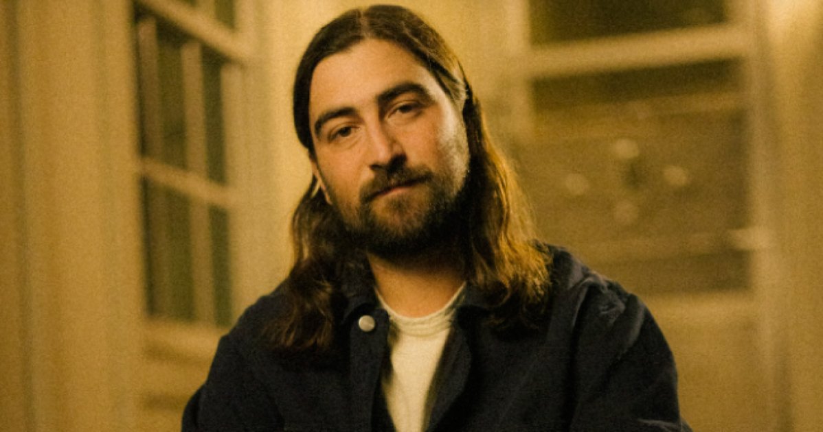 Noah Kahan tour image