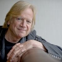 Justin Hayward artist image