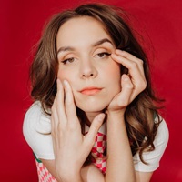 Laura Ramoso artist image