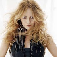 Vanessa Paradis artist image